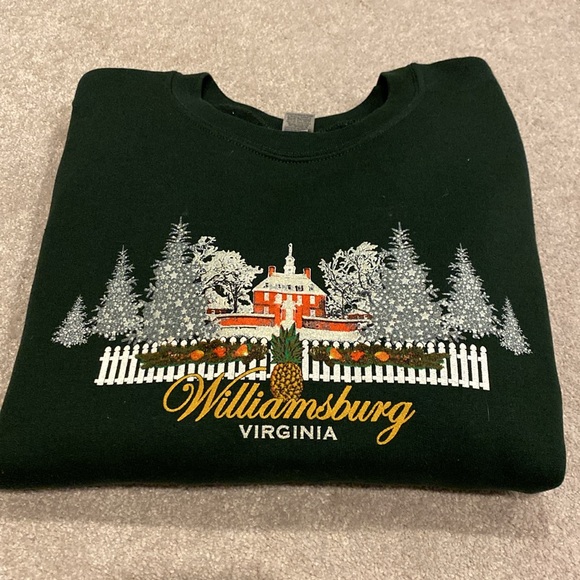 ‼️WILLIAMBURG‼️ - Picture 1 of 6